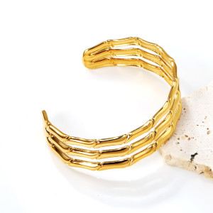 Gold Bamboo-Inspired Cuff Bracelet - Chic Fashion Jewelry