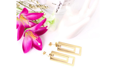 Modern Gold-Tone Geometric Earrings for Any Occasion