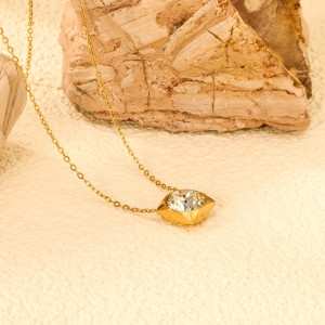 Elegant Gold Pendant Necklace with Clear Stone