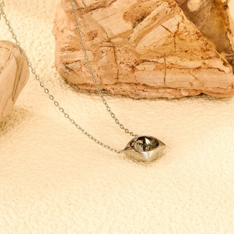 Elegant Eye-Shaped Necklace with Dark Gemstone