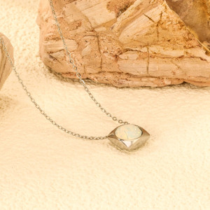 Elegant Silver-Tone Necklace with Iridescent Opal Pendant