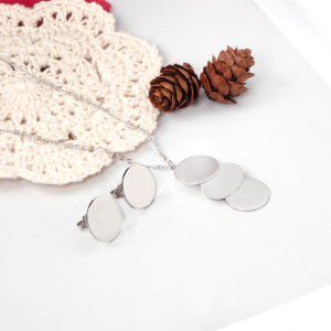 Silver Tone Circle Pendant Necklace & Earrings Set