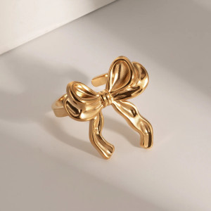 Elegant 18K Gold Bow Knot Rings in Stainless Steel